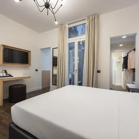 Globus Urban Hotel 4*