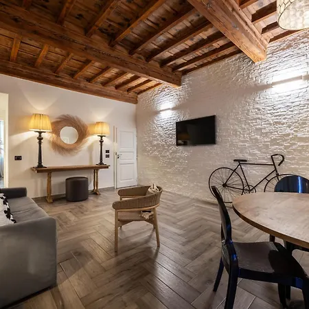 Globus Urban Hotel 4*