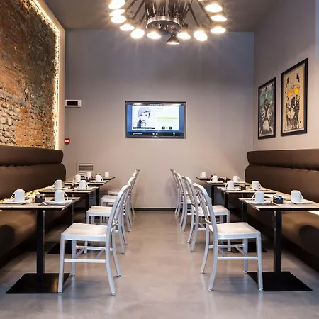 Globus Urban Hotel 4*