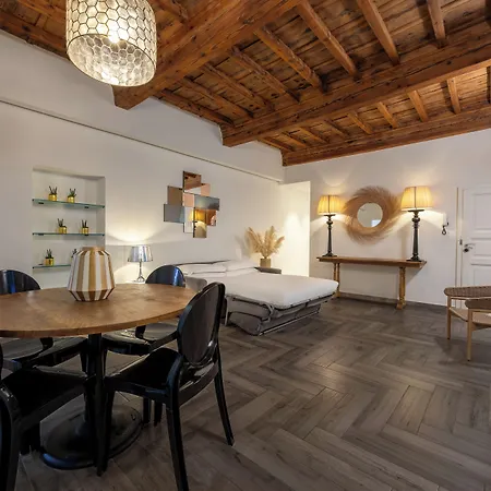 Hotel Globus Urban 4*