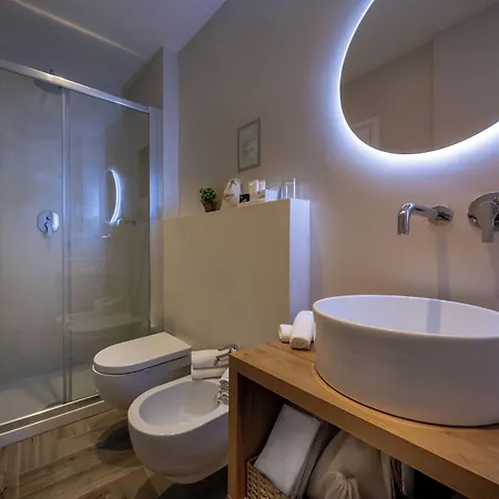 Hotel Globus Urban 4*