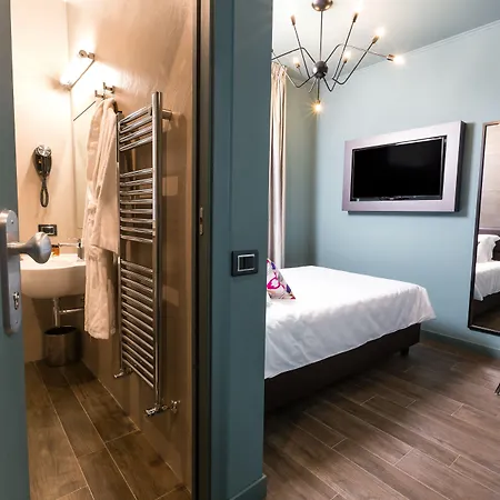 Globus Urban Hotel